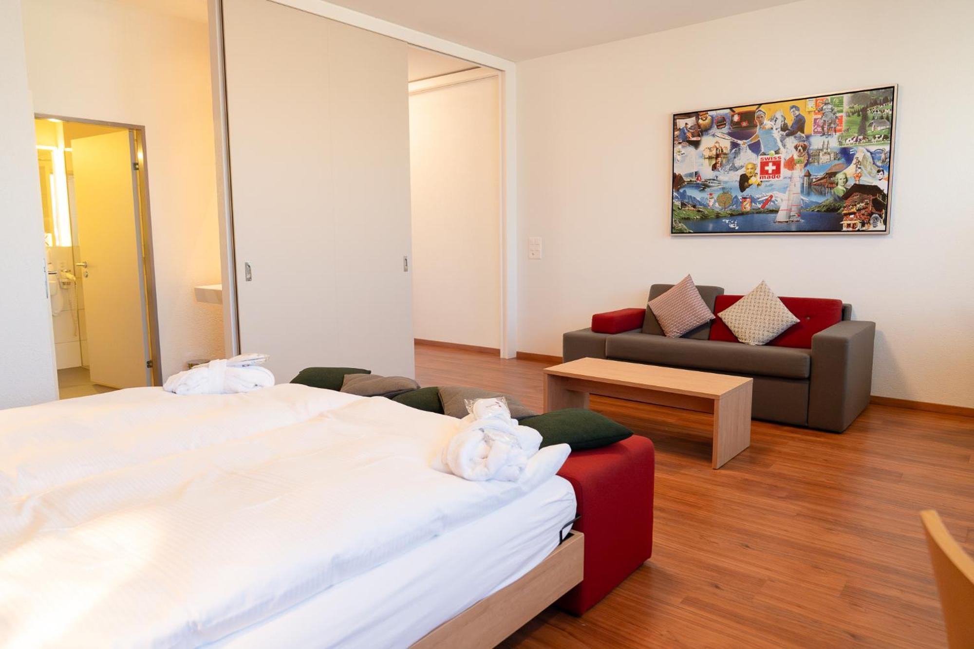 Swissever Hotel Zug Steinhausen Room photo